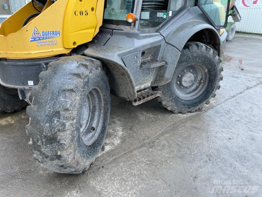 Mecalac AS900 Фронтальные погрузчики