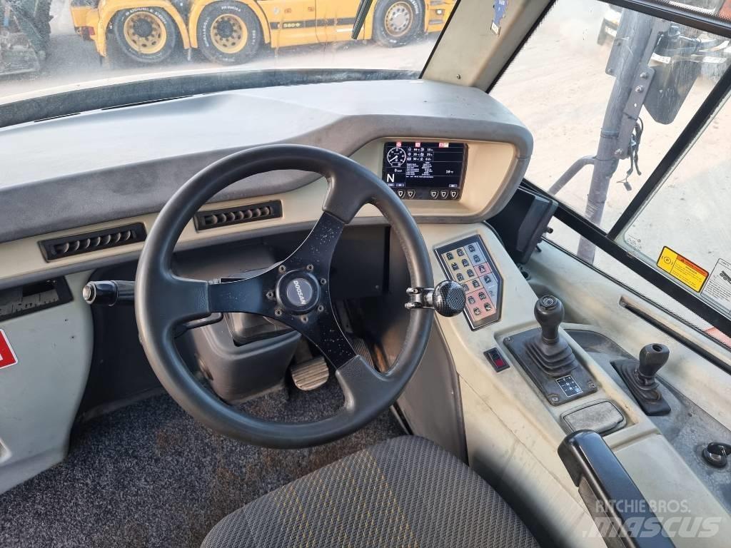 Doosan DA 30 Шарнирно-сочленённые самосвалы