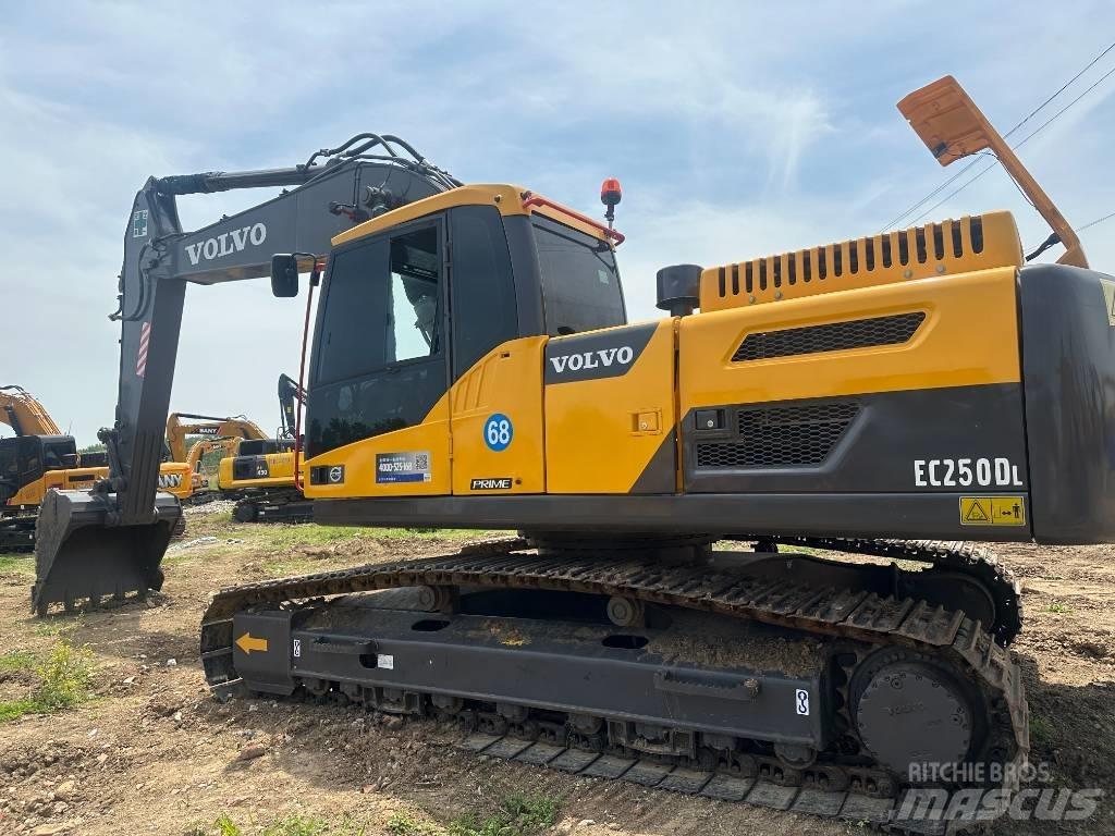 Volvo EC 250 D Гусеничные экскаваторы