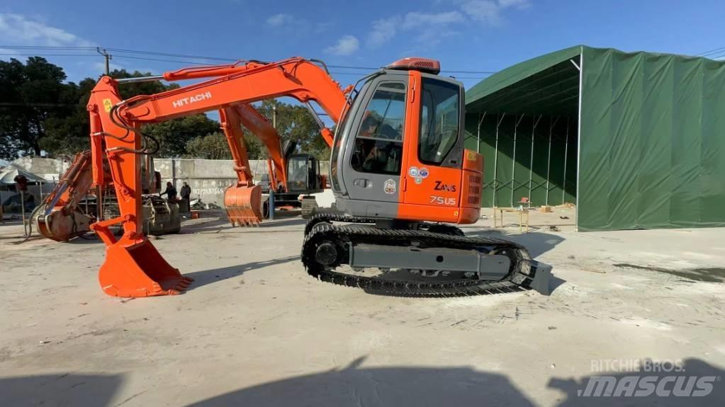 Hitachi ZX75US Мини-экскаваторы
