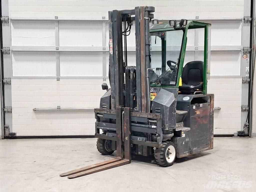 Combilift C3000CBE Боковые погрузчики