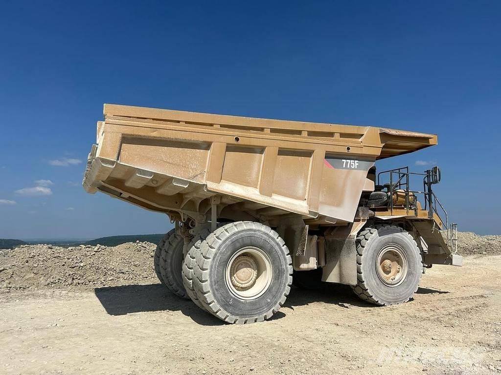 CAT Rebuilt 775F - Мини-самосвалы
