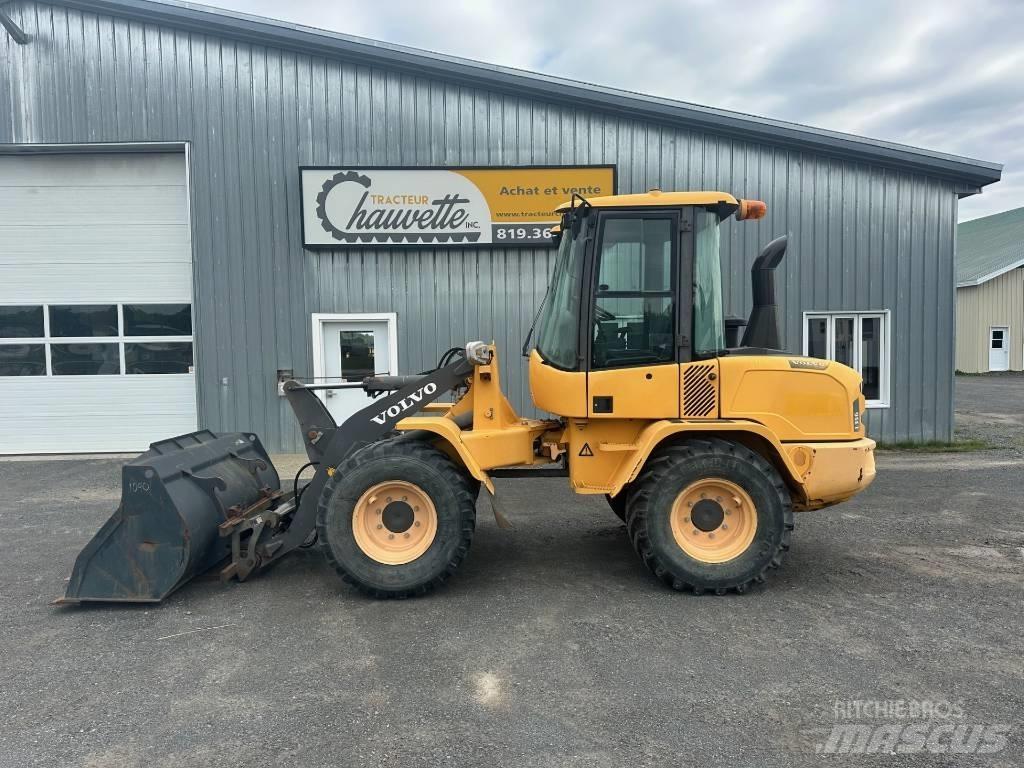 Volvo L 35 G Фронтальные погрузчики