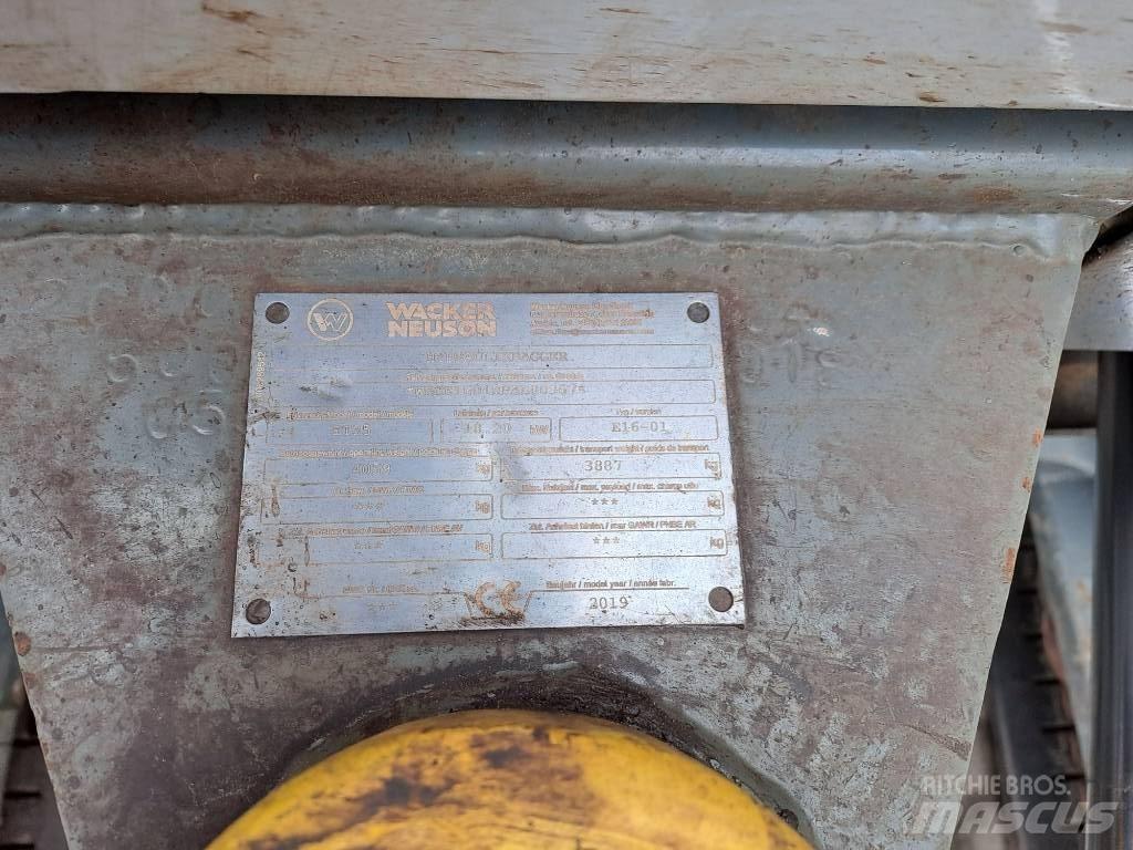 Wacker Neuson ET35 Гусеничные экскаваторы
