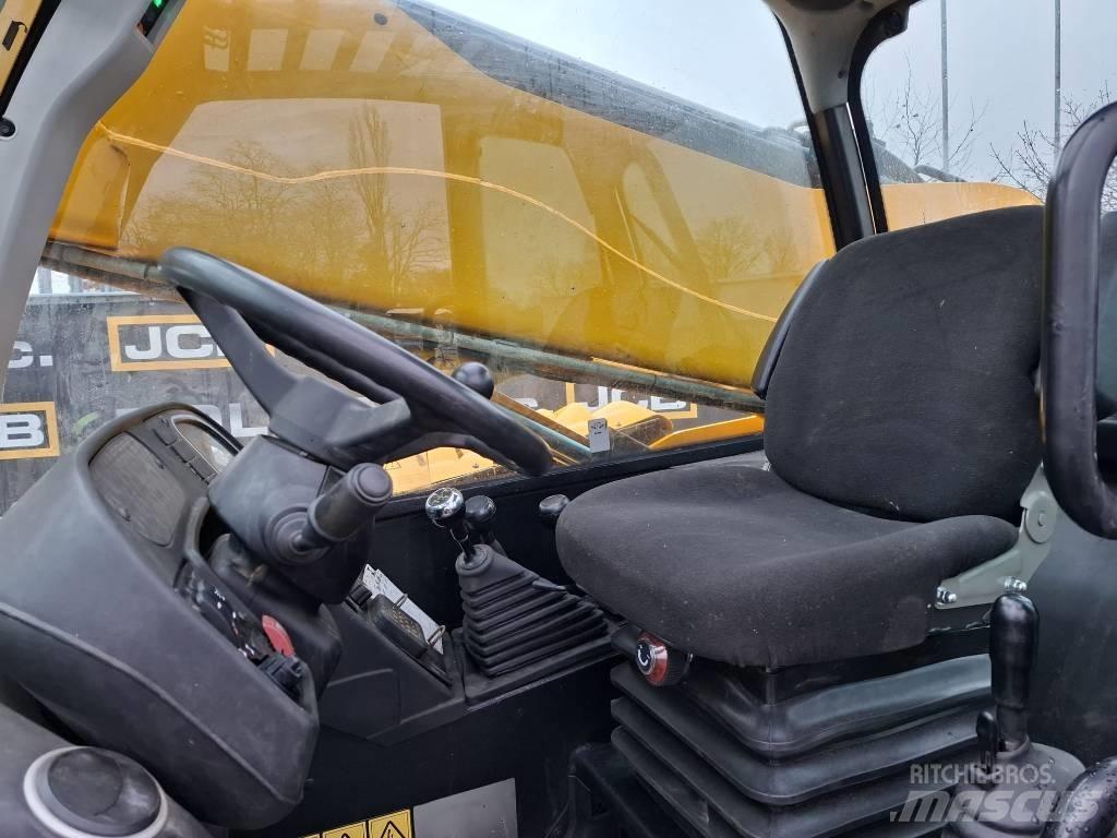 JCB 535-125 Телескопические погрузчики