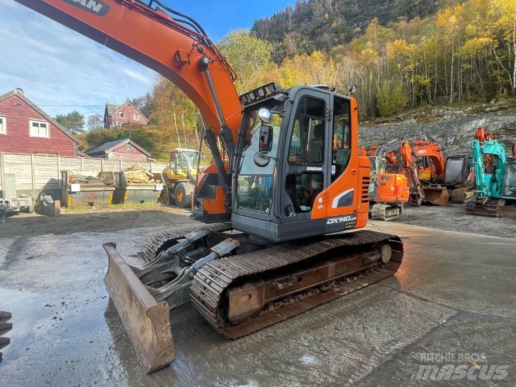 Doosan DX140LCR-5 Гусеничные экскаваторы