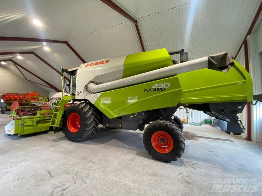 CLAAS Tucano 430 Зерноуборочные комбайны