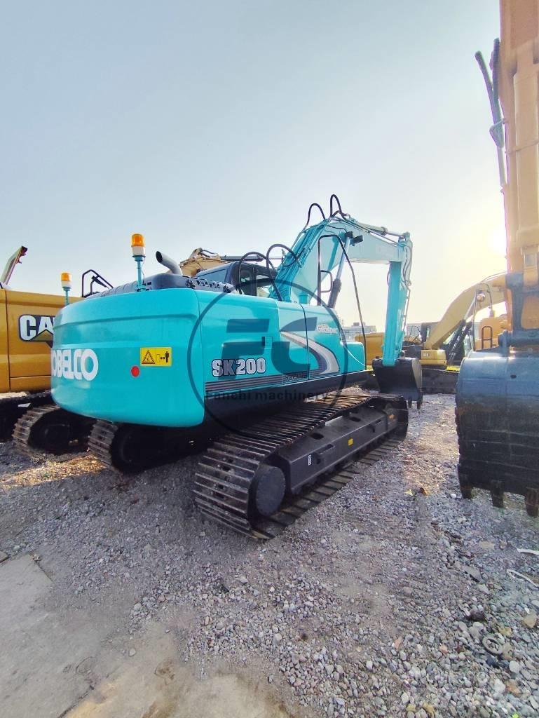 Kobelco SK 200-8 Гусеничные экскаваторы