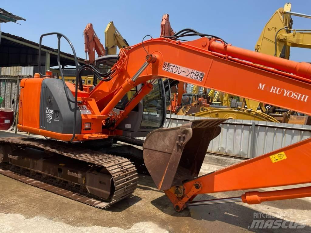 Hitachi ZX 135 Гусеничные экскаваторы