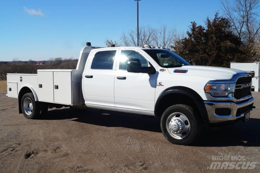 RAM 5500 TRADESMAN Бортовые фургоны