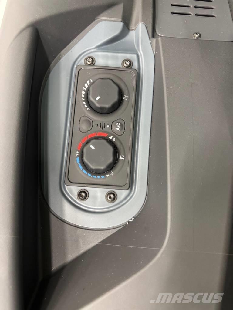 Avant 860 i Мини-погрузчики