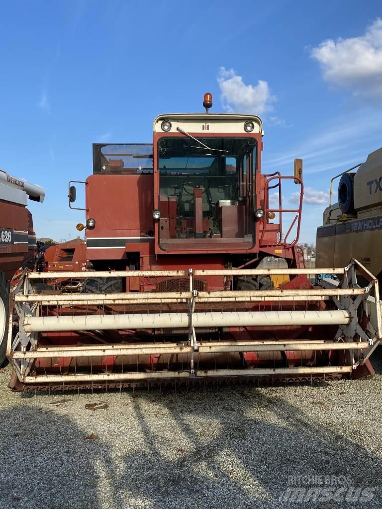 Case IH 1440 Зерноуборочные комбайны