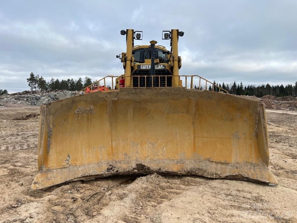 CAT D 8 T Гусеничные бульдозеры