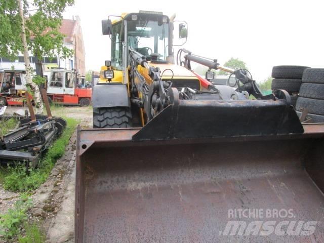 Huddig 1060 1060 Экскаваторы-погрузчики