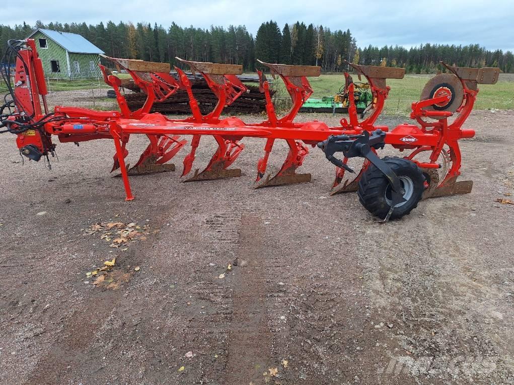 Kuhn Vari-Master 123 Оборотные плуги
