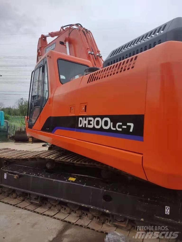 Doosan DH 300 LC-7 Гусеничные экскаваторы