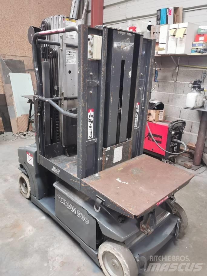 JLG Toucan Duo Вертикальные мачтовые подъемники