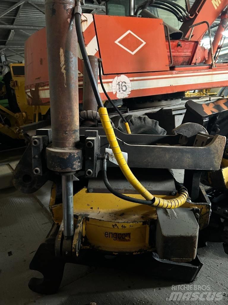 Engcon Tiltrotator Гидравлические ротаторы