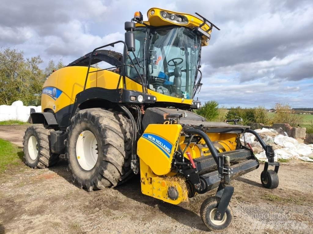 New Holland FR 850 Самоходные кормоуборочные комбайны