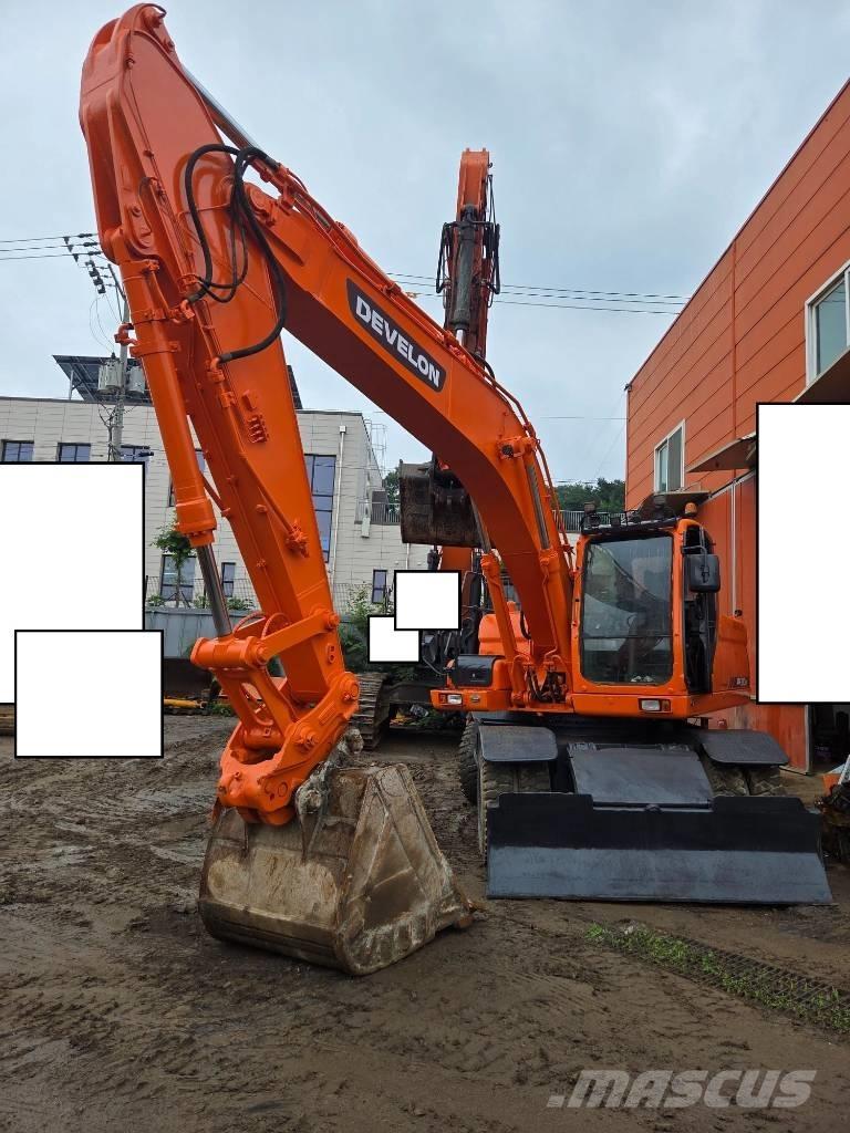 Doosan DX 210 W Колёсные экскаваторы