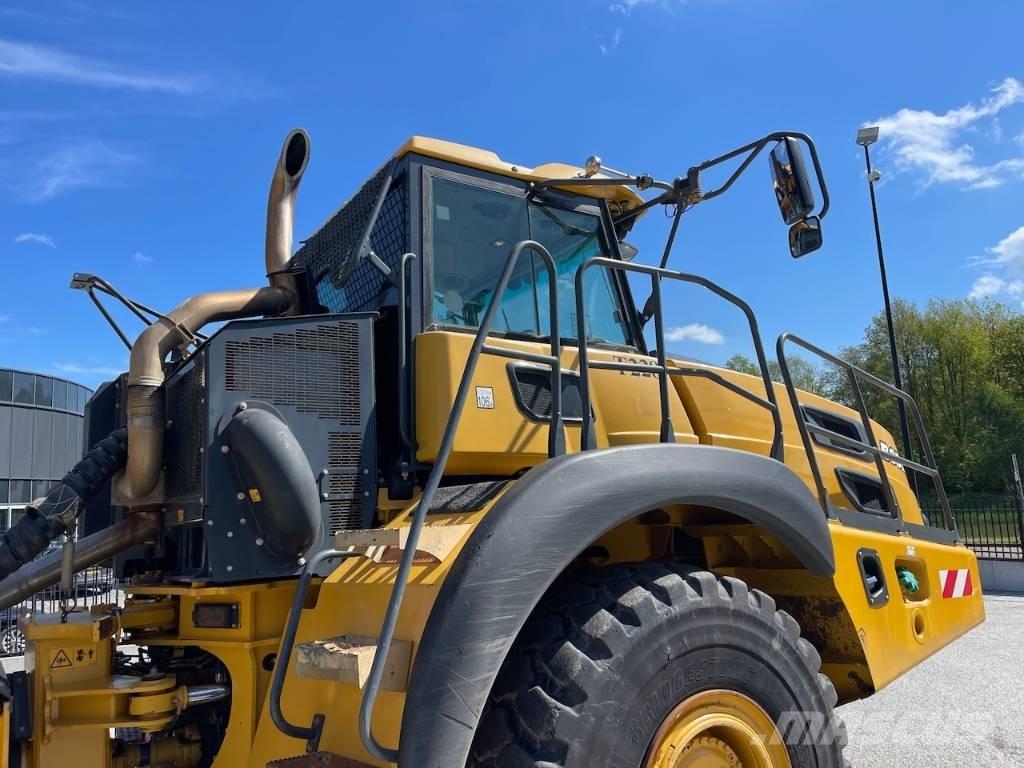 Bell B 35 E Шарнирно-сочленённые самосвалы