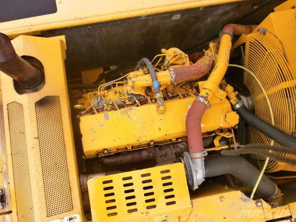 Kobelco E385 Гусеничные экскаваторы