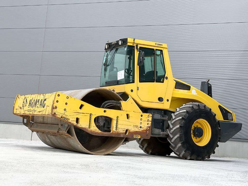 Bomag BW 216 DH-4i Грунтовые катки