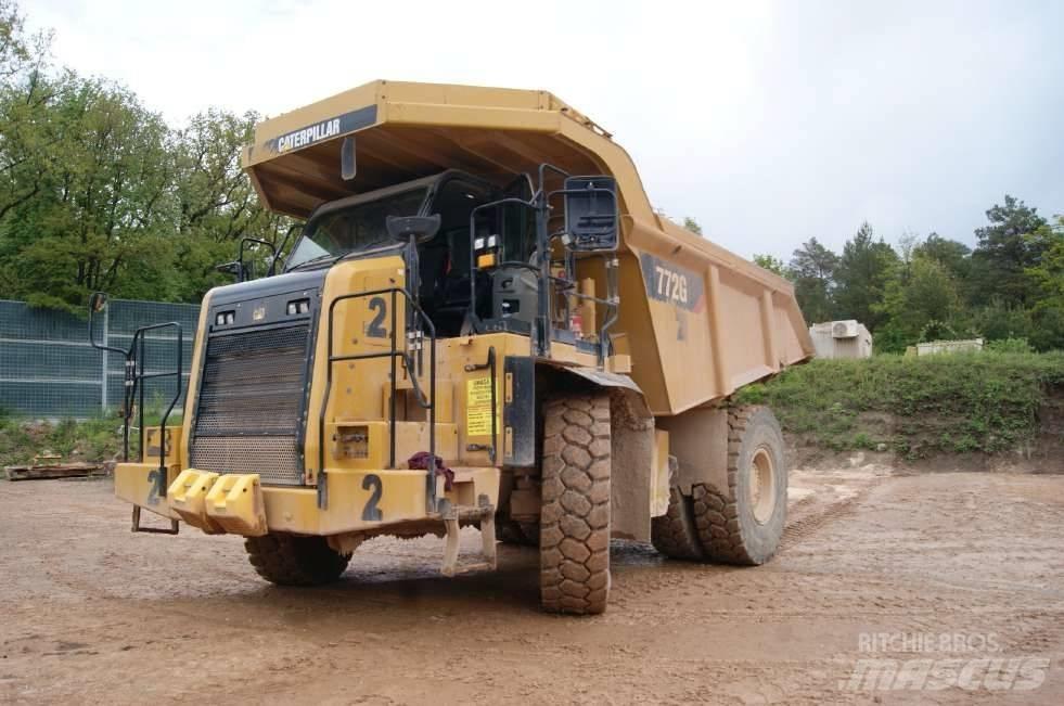 CAT 772G Карьерные самосвалы