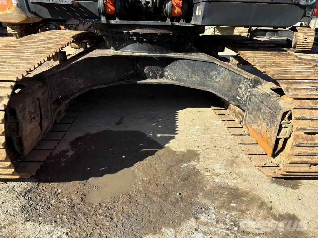 Hitachi ZX 350 Гусеничные экскаваторы