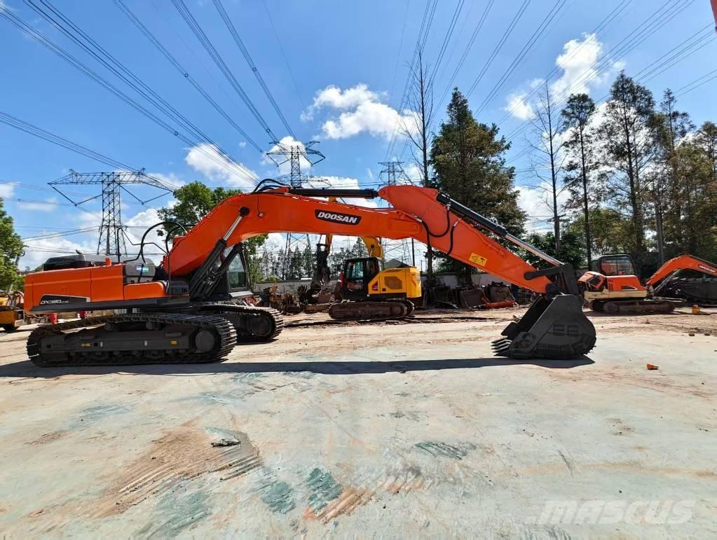 Doosan DX 380 LC Гусеничные экскаваторы