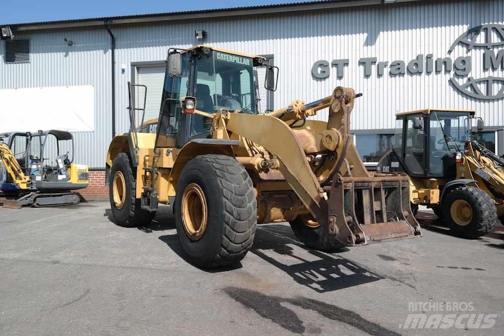 CAT 962G Фронтальные погрузчики