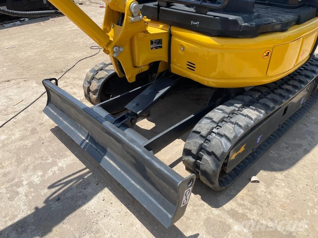 Komatsu PC 20 MR Мини-экскаваторы