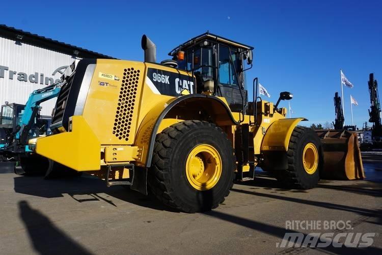 CAT 966K Фронтальные погрузчики