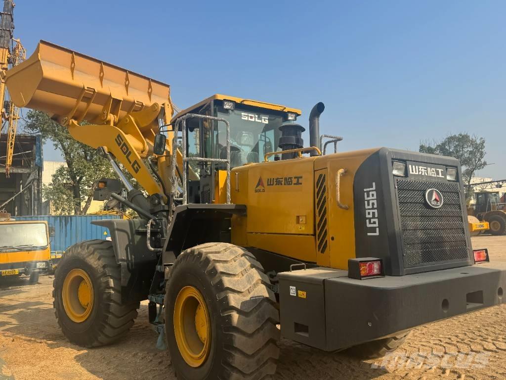 SDLG 956L Фронтальные погрузчики