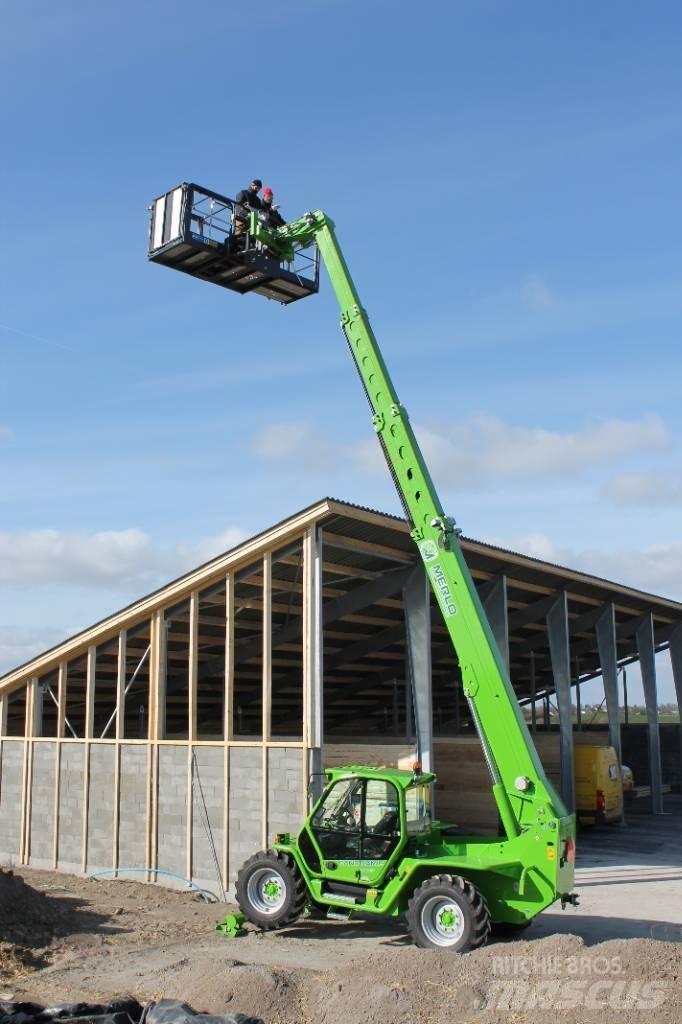 Merlo P40.17 Телескопические погрузчики