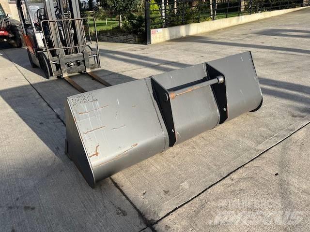 Manitou Bucket Телескопические погрузчики
