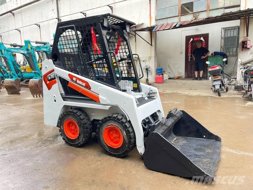 Bobcat S70 Мини-погрузчики