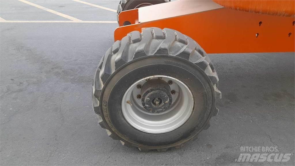 JLG 450AJSII Коленчатые подъемники