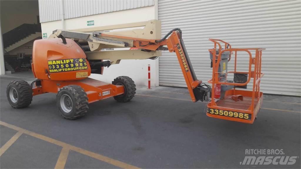 JLG 450AJSII Коленчатые подъемники
