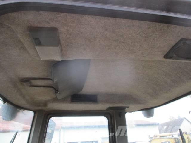 Volvo L 30 B Фронтальные погрузчики