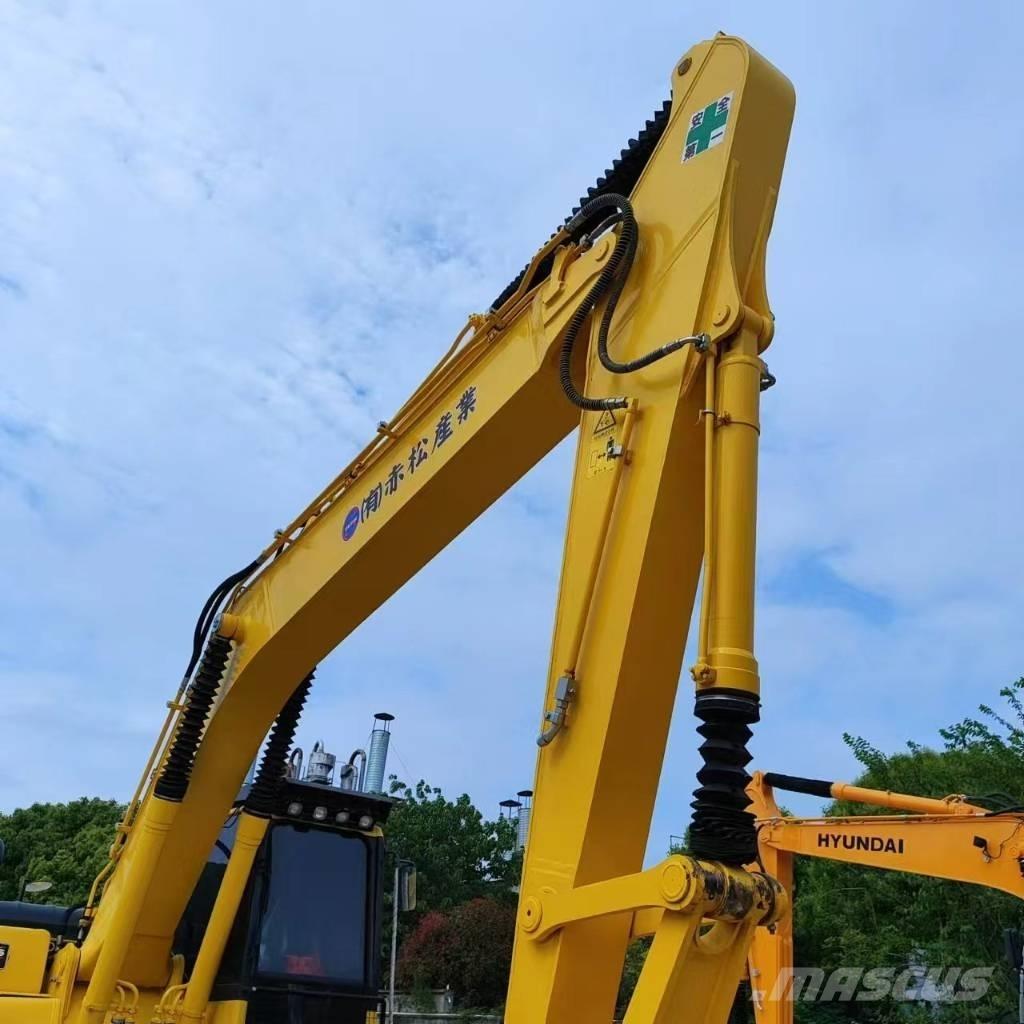 Komatsu PC 240 LC-8 Гусеничные экскаваторы