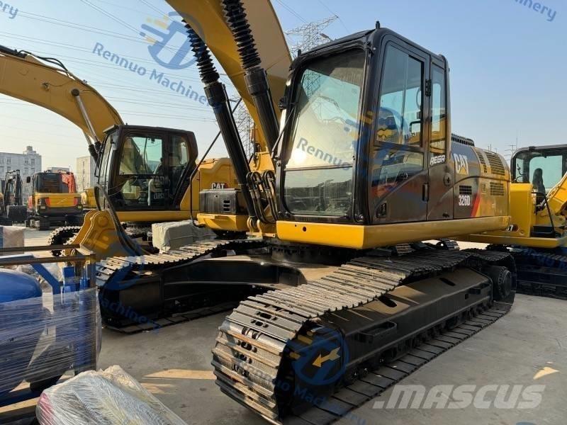 CAT 326D2 Гусеничные экскаваторы