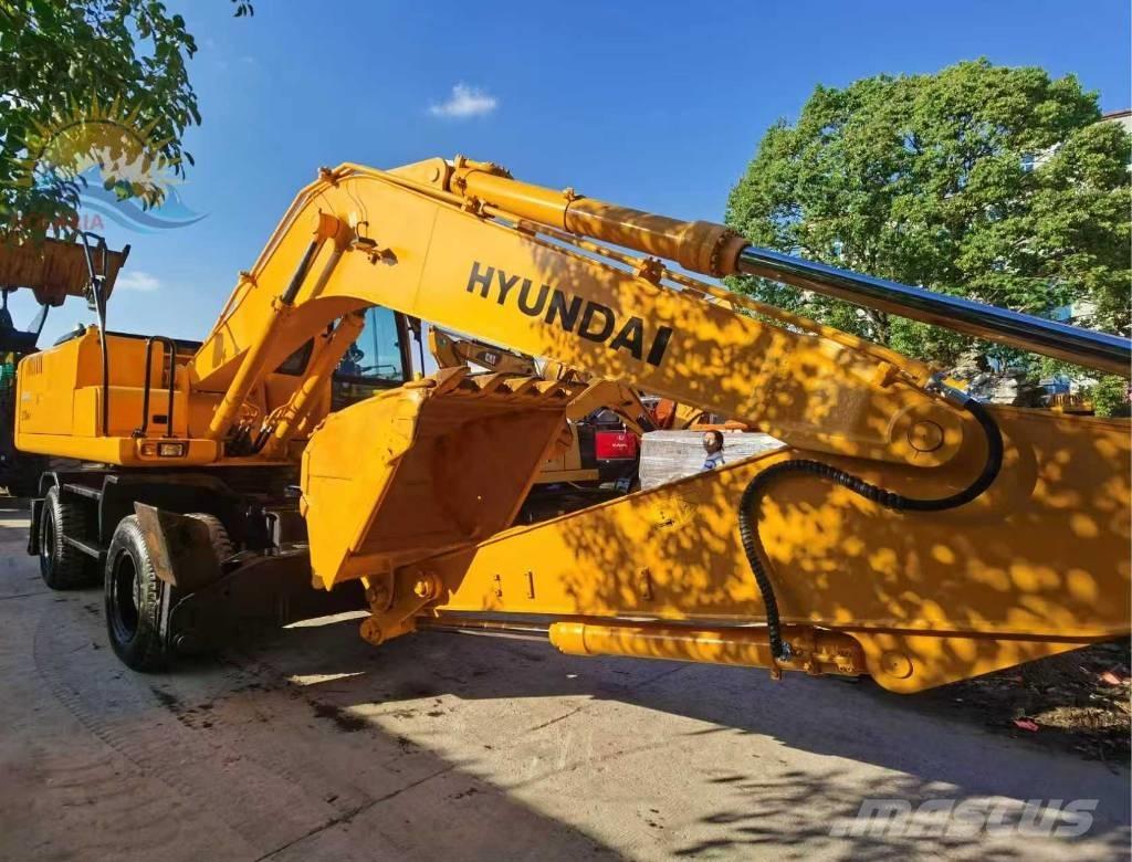 Hyundai r210w-7 Колёсные экскаваторы