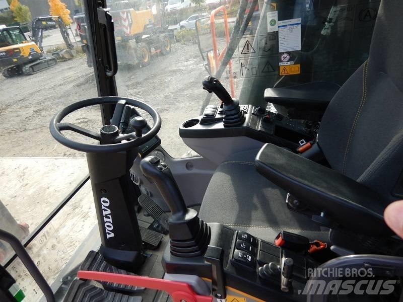 Volvo EW 220 E Колёсные экскаваторы