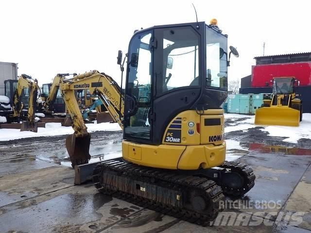 Komatsu PC30MR-5N0 Мини-экскаваторы