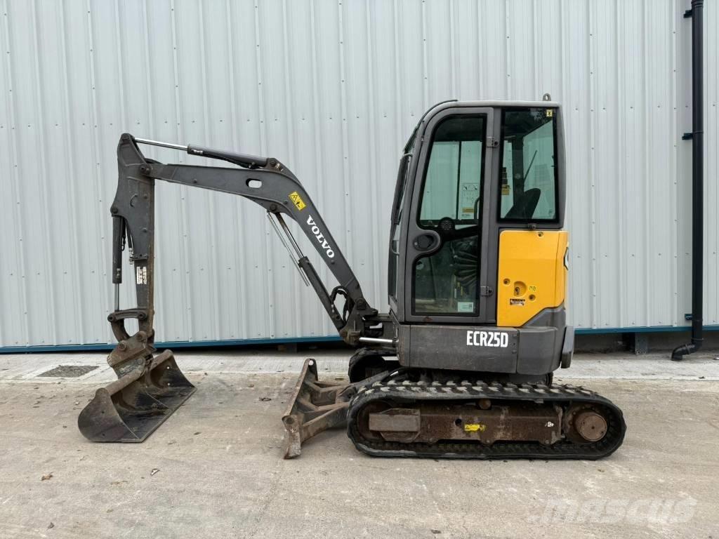 Volvo ECR 25 D Мини-экскаваторы