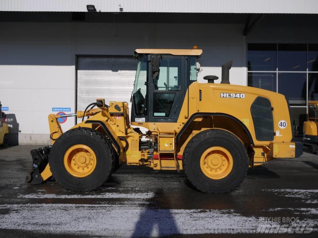 Hyundai HL 940 Фронтальные погрузчики