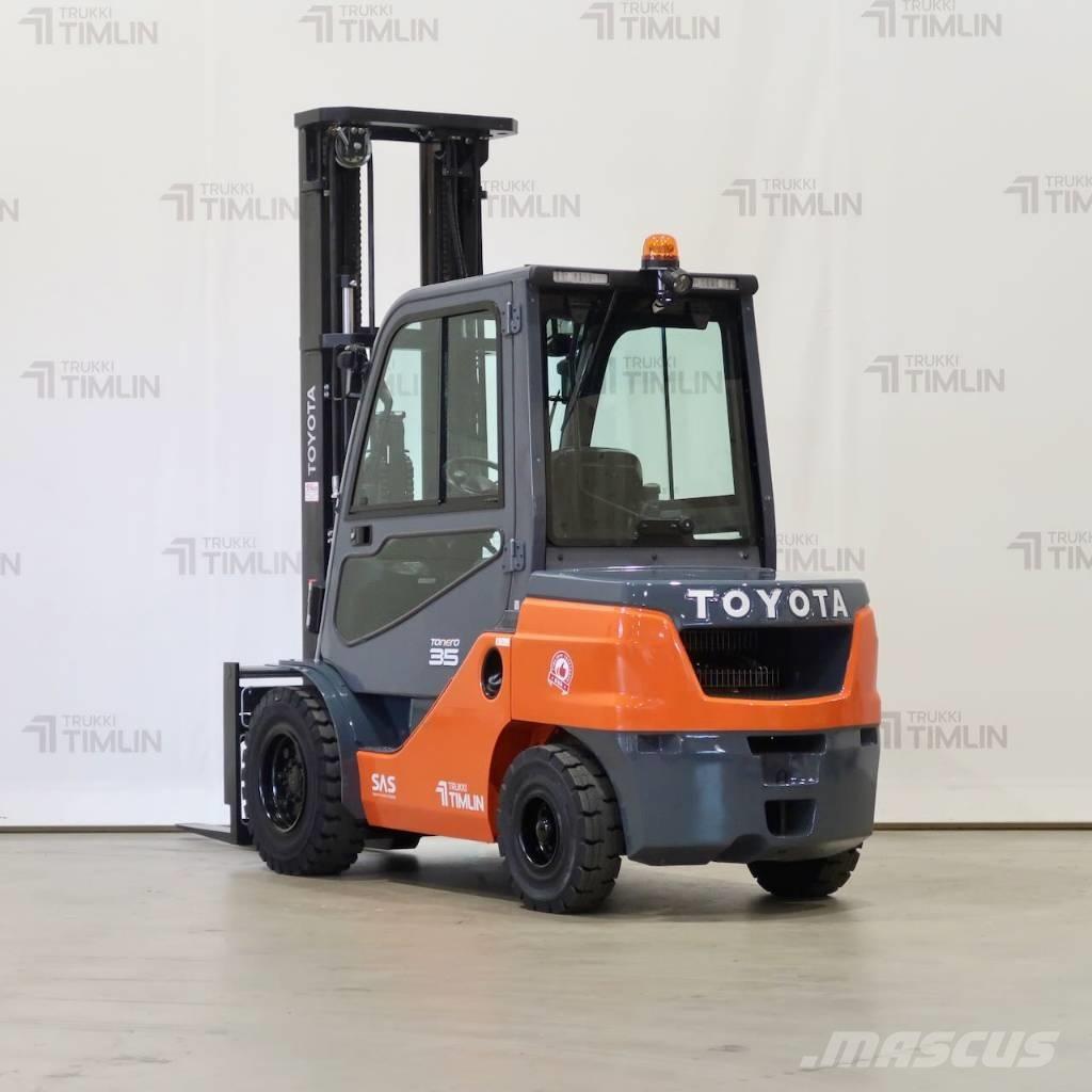 Toyota 52-8FDJF35 Дизельные погрузчики