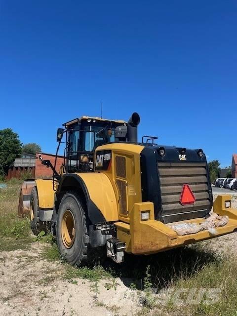 CAT 972 M Фронтальные погрузчики