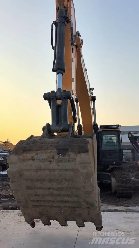 Hyundai R520L-9VS Гусеничные экскаваторы